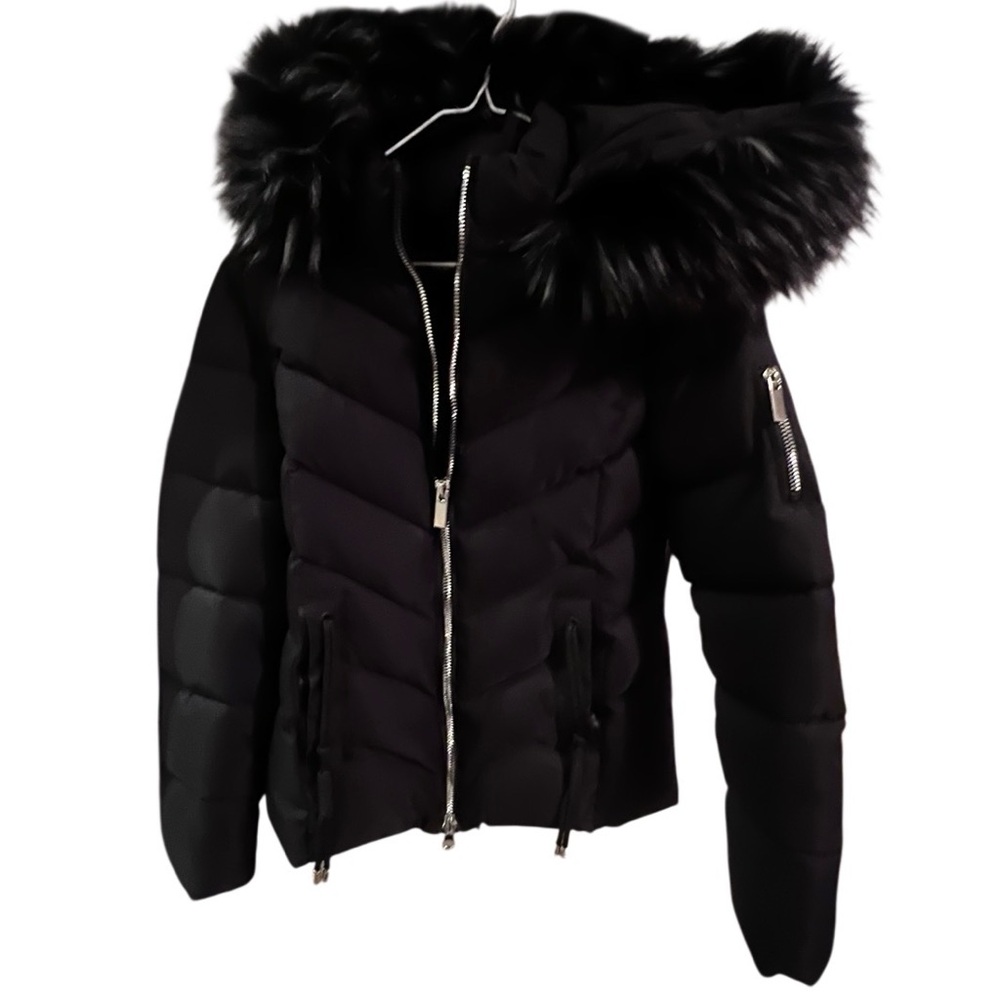 SHEIN Black Quilted Jacket with Two Way Zipper - Picture 2 of 8